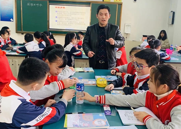 正在上傳...